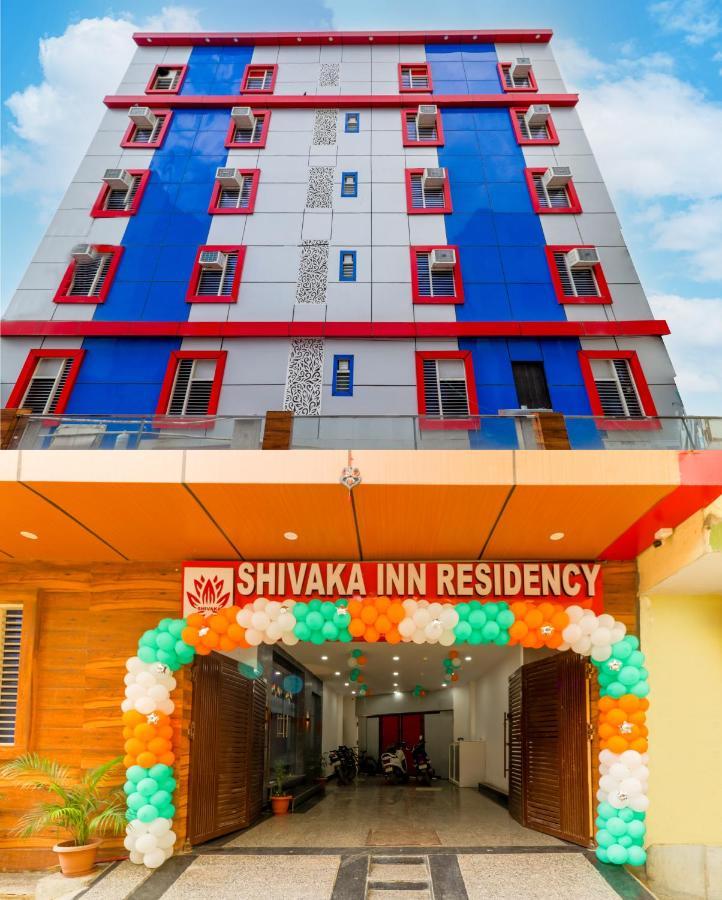 Airport Hotel Shivaka Inn New Delhi Exterior photo